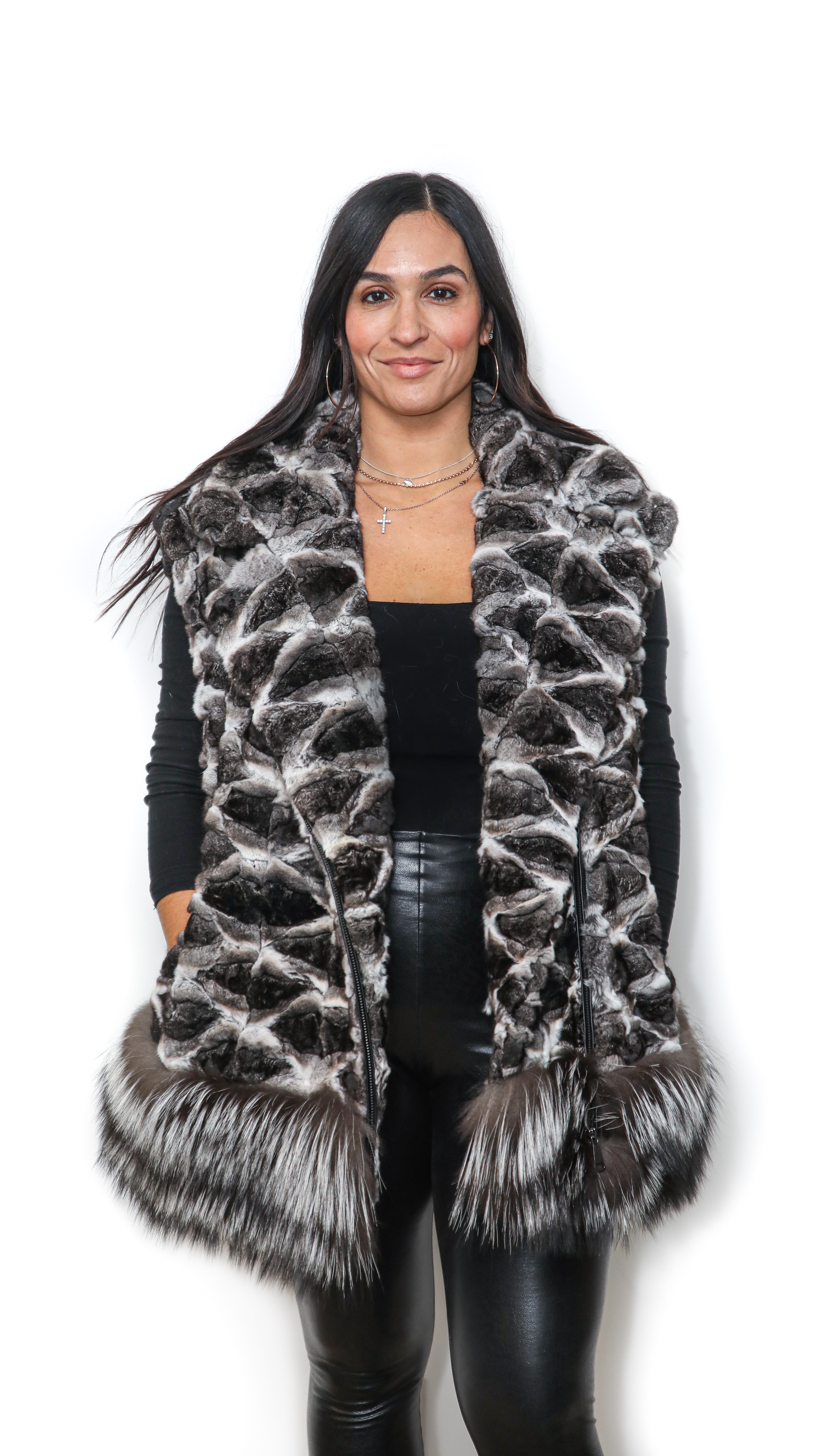 Chinchilla Vest With Silver Fox Trim – Kastoria Furs